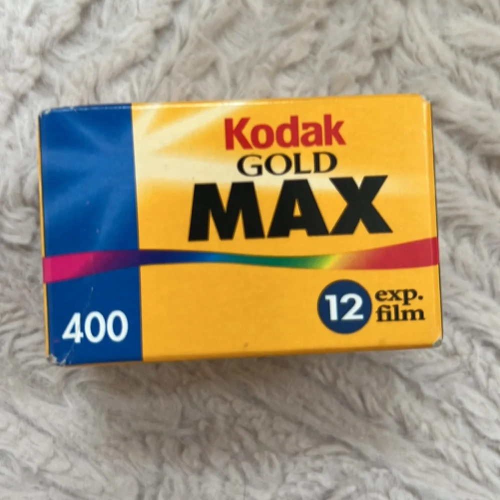 Kodak Gold Max 400 12 exp. film - new in box, vintage expired